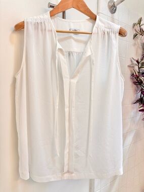 Tahari Womens Sleeveless Cream White Blouse Size XL Resort Vacation Office Crepe